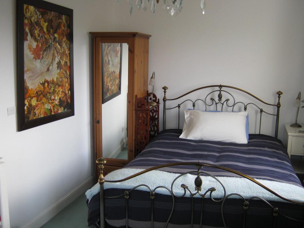 No 1 Broughton Bed & Breakfast Pierowall Bilik gambar